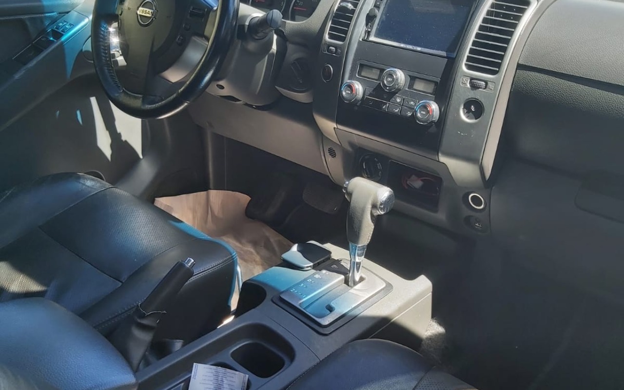 imagem-https://www.socarrao.com.br/sc-vehicle-images-prod/3623348/1788467563980-V2hhdHNBcHAgSW1hZ2UgMjAyNi0wOS0wMyBhdCAxMi4zNS40MCAoNikuanBlZw.jpeg