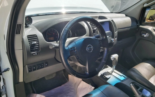imagem-https://www.socarrao.com.br/sc-vehicle-images-prod/3623348/1788467565041-V2hhdHNBcHAgSW1hZ2UgMjAyNi0wOS0wMyBhdCAxMi4zNS40MCAoMTcpLmpwZWc.jpeg
