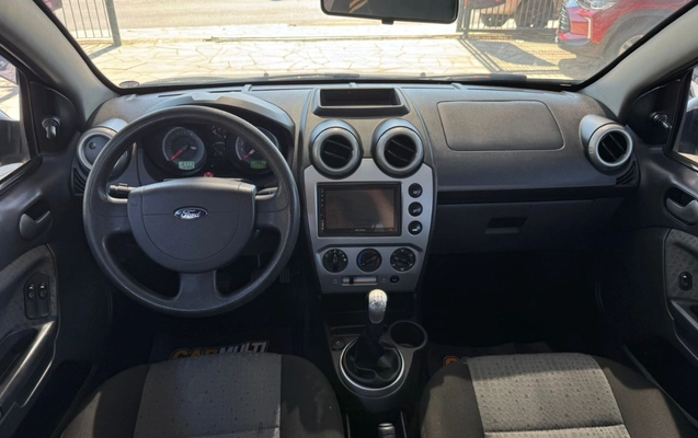 imagem-https://www.socarrao.com.br/sc-vehicle-images-prod/3623447/1788467737359-V2hhdHNBcHAgSW1hZ2UgMjAyNi0wOS0wMyBhdCAxNy4zMC4xNiAoMSkuanBlZw.jpeg