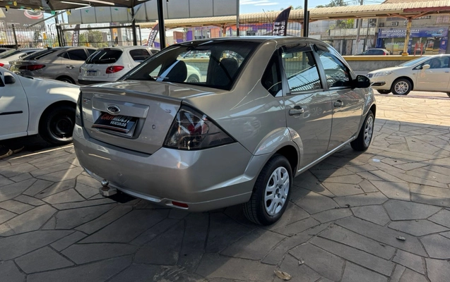imagem-https://www.socarrao.com.br/sc-vehicle-images-prod/3623447/1788467737625-V2hhdHNBcHAgSW1hZ2UgMjAyNi0wOS0wMyBhdCAxNy4zMC4xNSAoMikuanBlZw.jpeg
