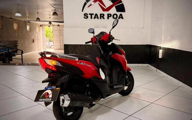 imagem-https://www.socarrao.com.br/sc-vehicle-images-prod/3623524/1788467849128-8391244_2_B_f9a6dd98c7.jpeg