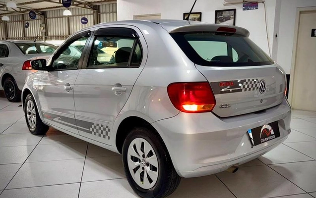 imagem-https://www.socarrao.com.br/sc-vehicle-images-prod/3623526/1789472707420-8403479_1_B_6e35cc1fe1.jpeg