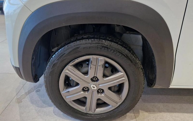 imagem-https://www.socarrao.com.br/sc-vehicle-images-prod/3623537/1788467857090-8446910_10_B_5e54856c40.jpeg