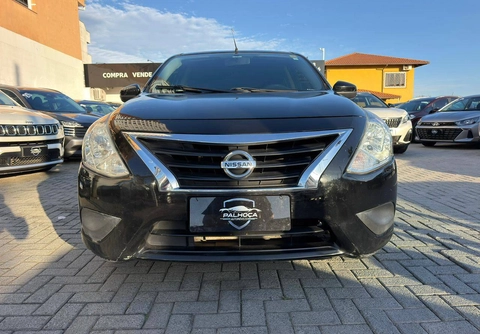 Nissan VERSA 2019 Preto — foto 1 de 3