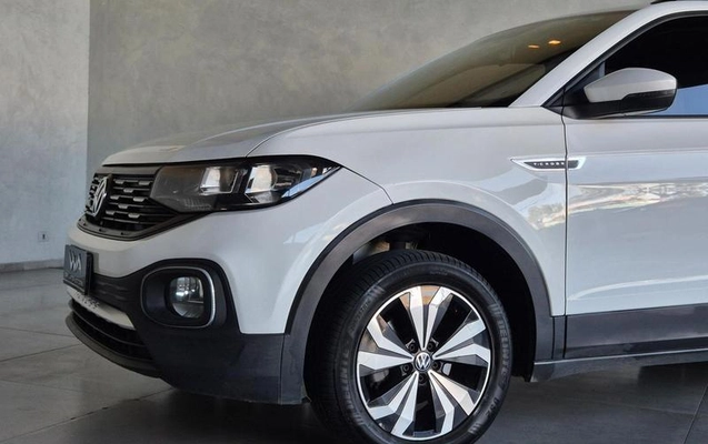 imagem-https://www.socarrao.com.br/sc-vehicle-images-prod/3623670/1789151509802-8438143_11_B_30e7c65422.jpeg