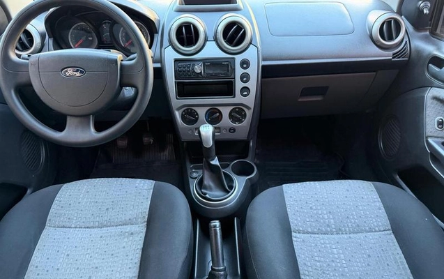 imagem-https://www.socarrao.com.br/sc-vehicle-images-prod/3623686/1790093354893-8217237_3_B_b878e6ae53.jpeg