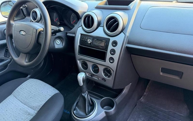 imagem-https://www.socarrao.com.br/sc-vehicle-images-prod/3623686/1790093354918-8217237_15_B_3dc046b31d.jpeg