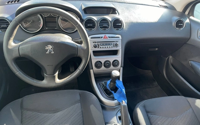 imagem-https://www.socarrao.com.br/sc-vehicle-images-prod/3623692/1788468302951-V2hhdHNBcHAgSW1hZ2UgMjAyNi0wOS0wMyBhdCAxNi4yNi4yMS5qcGVn.jpeg