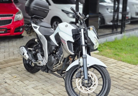 Yamaha FZ25 250 FAZER FLEX 2019 Branco — foto 1 de 3