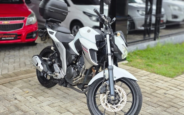 imagem-https://www.socarrao.com.br/sc-vehicle-images-prod/3623694/1788468319576-V2hhdHNBcHAgSW1hZ2UgMjAyNi0wOS0wMyBhdCAxNy40NC4xMCAoMikuanBlZw.jpeg