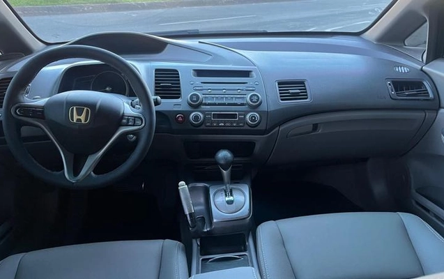 imagem-https://www.socarrao.com.br/sc-vehicle-images-prod/3623708/1788468521721-8448569_14_B_a40003df25.jpeg