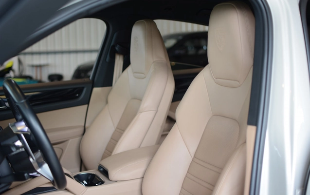 imagem-https://www.socarrao.com.br/sc-vehicle-images-prod/3623801/1788468706954-vehicle_image_1788468582_6567d616e31808f923dbcd1c207eb7d2.jpeg