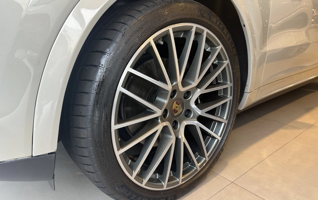 imagem-https://www.socarrao.com.br/sc-vehicle-images-prod/3623801/1788468706972-vehicle_image_1788468617_b6455b01148afb683b3cd19f94daee42.jpeg