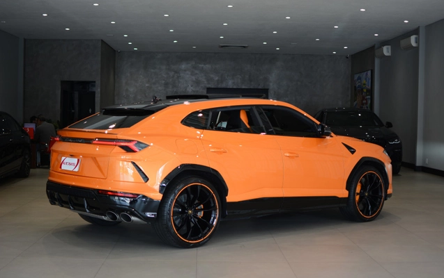 imagem-https://www.socarrao.com.br/sc-vehicle-images-prod/3623846/1789053688033-vehicle_image_1788532125_4e0070870259d2f01b9c1c9b65e3e718.jpeg
