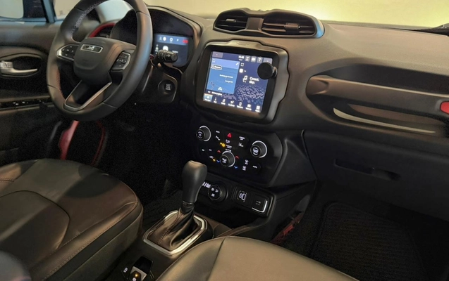 imagem-https://www.socarrao.com.br/sc-vehicle-images-prod/3623948/1788468932278-6dc00aff-6996-474e-92c1-2280ad3e23fe.jpg