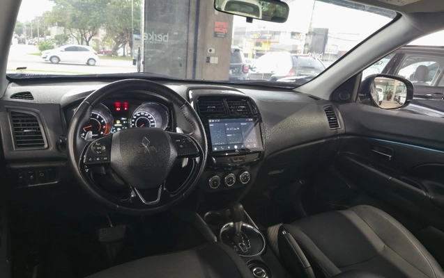 imagem-https://www.socarrao.com.br/sc-vehicle-images-prod/3623971/1788469018703-7dd9e555823e495dbc689c13baa0db2a_1784753978211.jpg