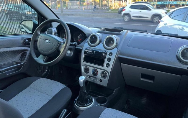 imagem-https://www.socarrao.com.br/sc-vehicle-images-prod/3623972/1788469027784-8448911_1_B_1c3db6e5d4.jpeg