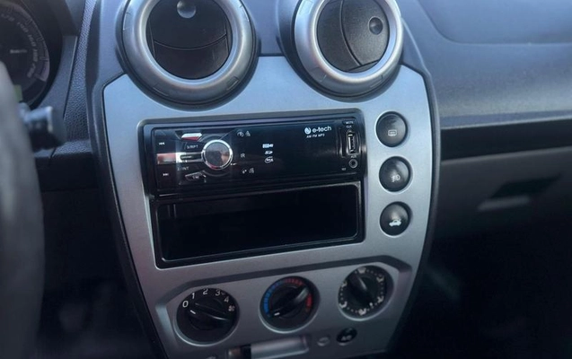 imagem-https://www.socarrao.com.br/sc-vehicle-images-prod/3623972/1788469027786-8448911_1_B_4cb7293125.jpeg