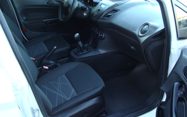 imagem-https://www.socarrao.com.br/sc-vehicle-images-prod/3624013/1788469139856-RFNDMDU5MDMuSlBH.JPG