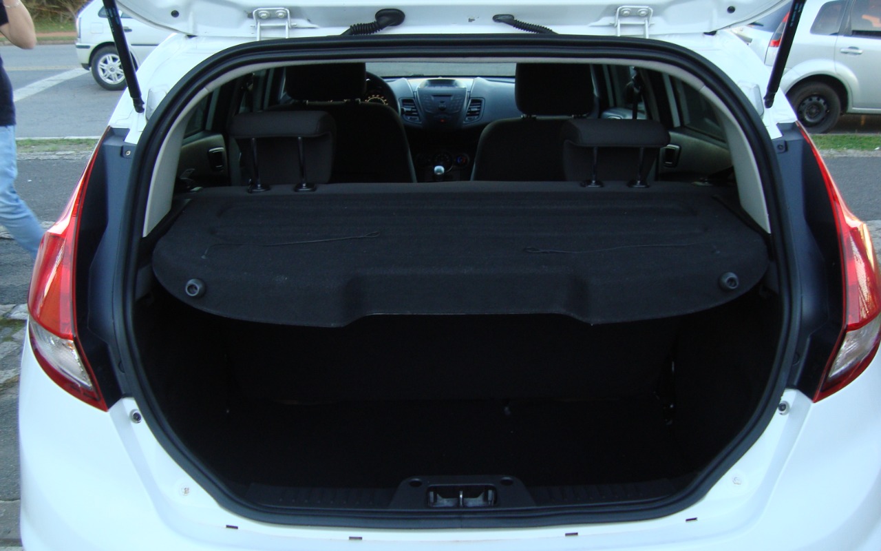 imagem-https://www.socarrao.com.br/sc-vehicle-images-prod/3624013/1788469140669-RFNDMDU5MDguSlBH.JPG