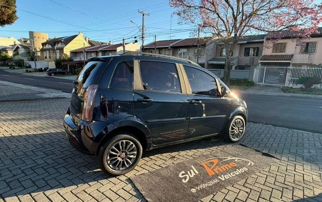 imagem-https://www.socarrao.com.br/sc-vehicle-images-prod/3624279/1788469947476-8226497_3_B_2d592f6285.jpeg