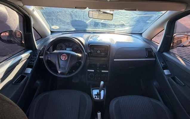 imagem-https://www.socarrao.com.br/sc-vehicle-images-prod/3624279/1788469947503-8226497_19_B_8e463b23c7.jpeg