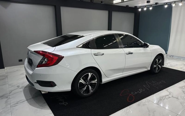 imagem-https://www.socarrao.com.br/sc-vehicle-images-prod/3624513/1789239705646-8448982_4_B_b5f53a26a8.jpeg