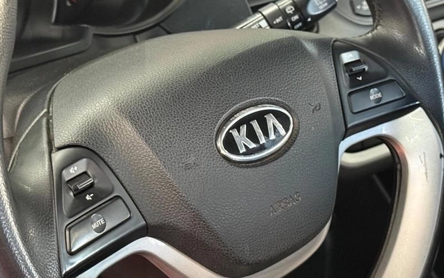 imagem-https://www.socarrao.com.br/sc-vehicle-images-prod/3624832/1789593712142-8216782_4_B_0ce611fb25.jpeg