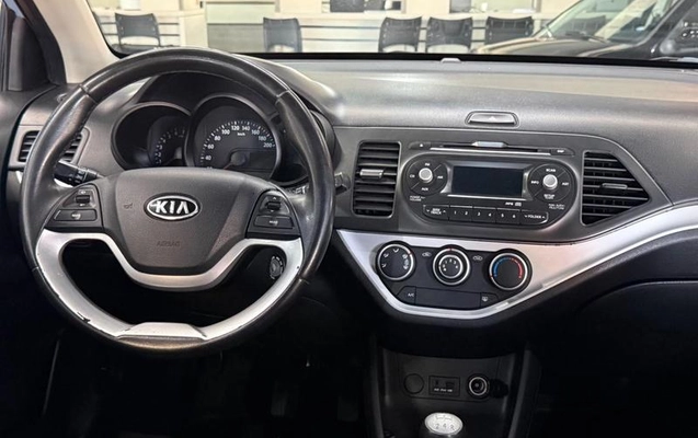 imagem-https://www.socarrao.com.br/sc-vehicle-images-prod/3624832/1789593712143-8216782_9_B_aa7dcd9a76.jpeg