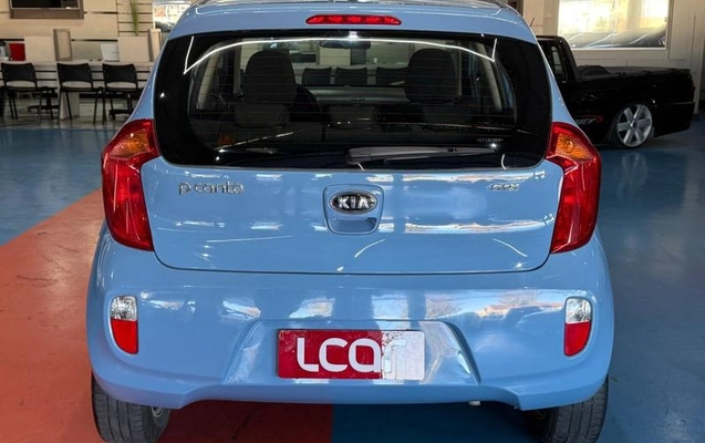 imagem-https://www.socarrao.com.br/sc-vehicle-images-prod/3624832/1789593712152-8216782_11_B_b5959dd05a.jpeg
