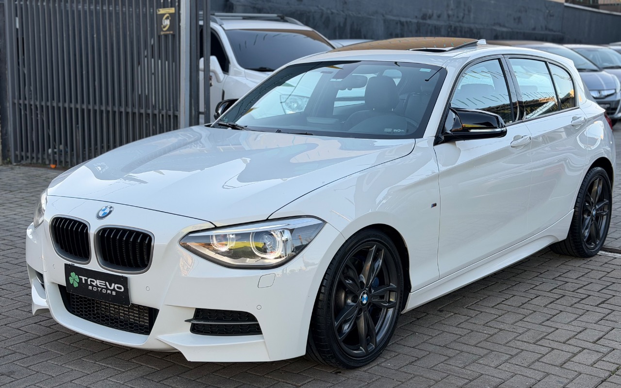 Bmw M135i 3.0 TB 24V 320cv 2015 Branco — foto 1 de 3