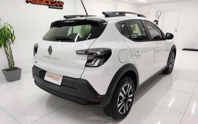 imagem-https://www.socarrao.com.br/sc-vehicle-images-prod/3625026/1788974765670-7867586_21_B_aea08e21dc.jpeg