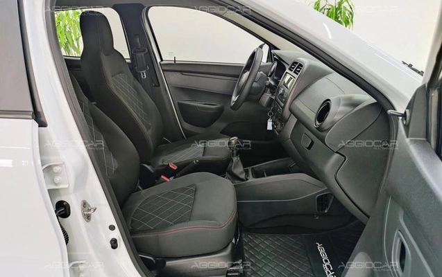imagem-https://www.socarrao.com.br/sc-vehicle-images-prod/3625036/1788974829846-7785683_15_B_74a6ad9687.jpeg