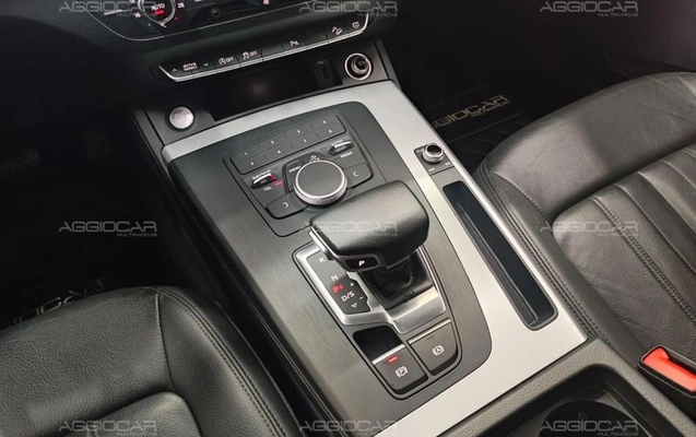 imagem-https://www.socarrao.com.br/sc-vehicle-images-prod/3625045/1788974883256-6364687_9_B_61a0d01894.jpeg