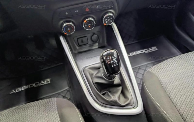 imagem-https://www.socarrao.com.br/sc-vehicle-images-prod/3625050/1788974799407-8109937_29_B_721a62147c.jpeg