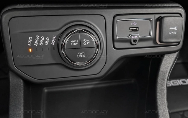 imagem-https://www.socarrao.com.br/sc-vehicle-images-prod/3625061/1788974911194-8236214_0_B_c67cd4836b.png