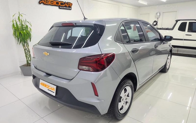 imagem-https://www.socarrao.com.br/sc-vehicle-images-prod/3625062/1788974797155-8244867_8_B_1657ae67d5.jpeg