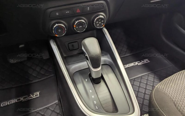 imagem-https://www.socarrao.com.br/sc-vehicle-images-prod/3625065/1789051236363-8268938_12_B_1432efe351.jpeg