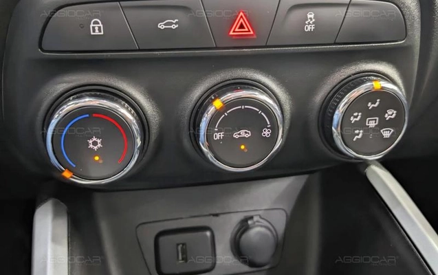 imagem-https://www.socarrao.com.br/sc-vehicle-images-prod/3625065/1789051236365-8268938_3_B_dce221cfea.jpeg