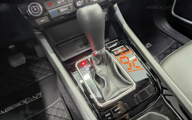 imagem-https://www.socarrao.com.br/sc-vehicle-images-prod/3625076/1789051846574-8333988_11_B_2355dca3a5.jpeg