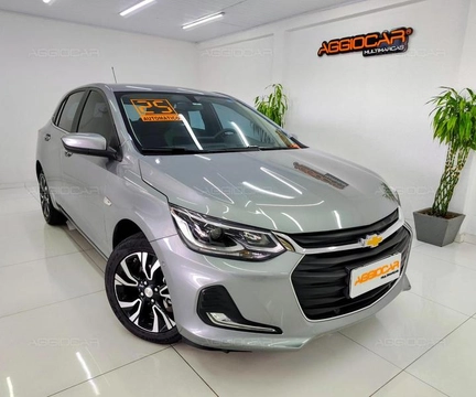 Chevrolet Onix 2025 Prata — foto 1 de 3