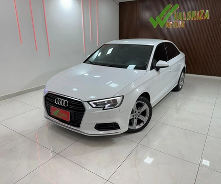 Audi A3 2019 Branco — foto 1 de 3