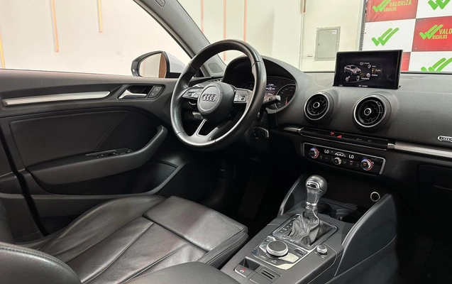 imagem-https://www.socarrao.com.br/sc-vehicle-images-prod/3625487/1789063999531-e5b05034-90ae-4612-a85a-6f3d4d09b177.jpg