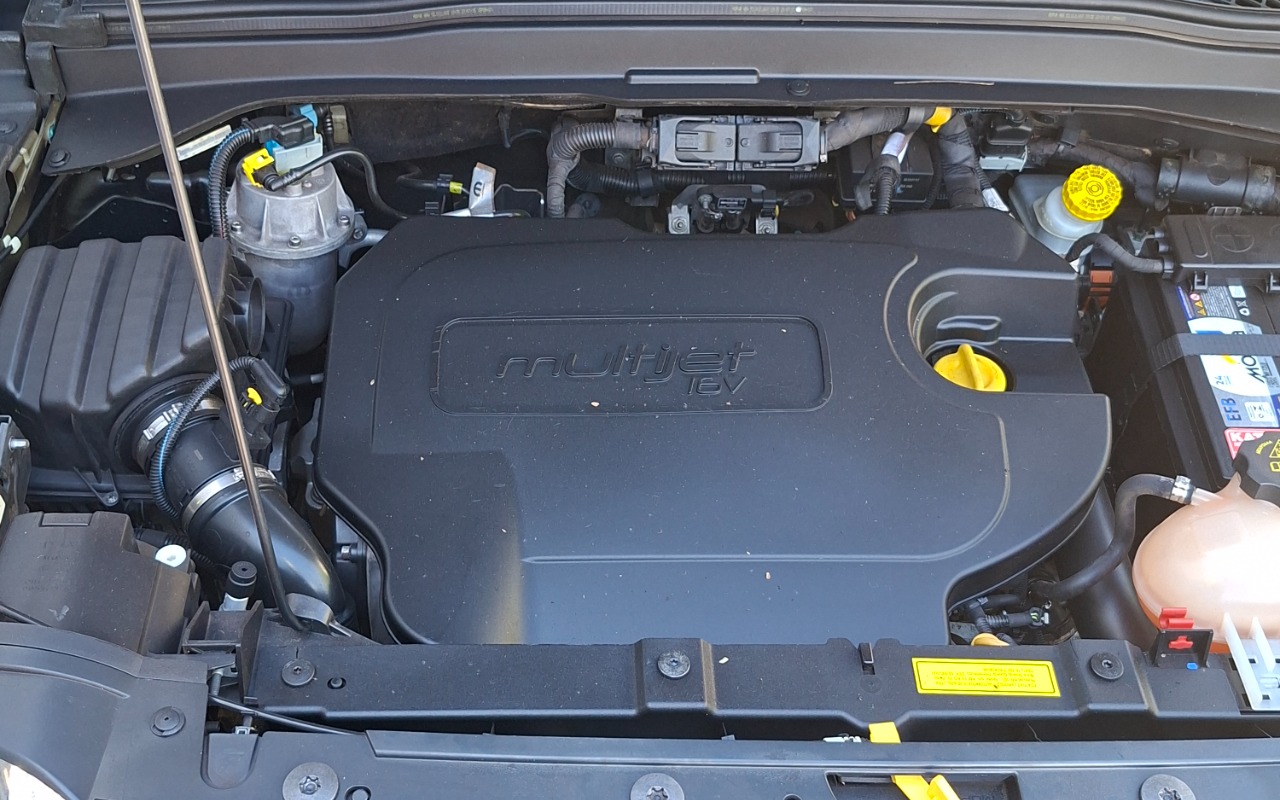 imagem-https://www.socarrao.com.br/sc-vehicle-images-prod/3625626/1788475384555-MjAyNjA4MjNfMTQxMDUyLmpwZw.jpg
