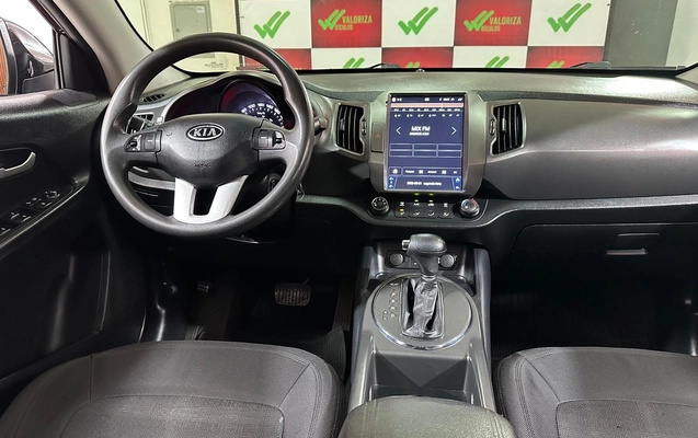 imagem-https://www.socarrao.com.br/sc-vehicle-images-prod/3626157/1788475222573-d41f5b05-9fff-477b-ade8-2fdb51f3c506.jpg