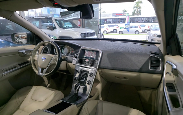 imagem-https://www.socarrao.com.br/sc-vehicle-images-prod/3626328/1788658049701-7aefd1dddced4e0f9b82a08fbd0a1224_1788657884480.jpg