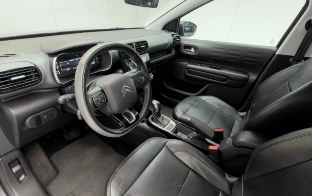 imagem-https://www.socarrao.com.br/sc-vehicle-images-prod/3627046/1789499135364-gb-907b5b2.jpeg