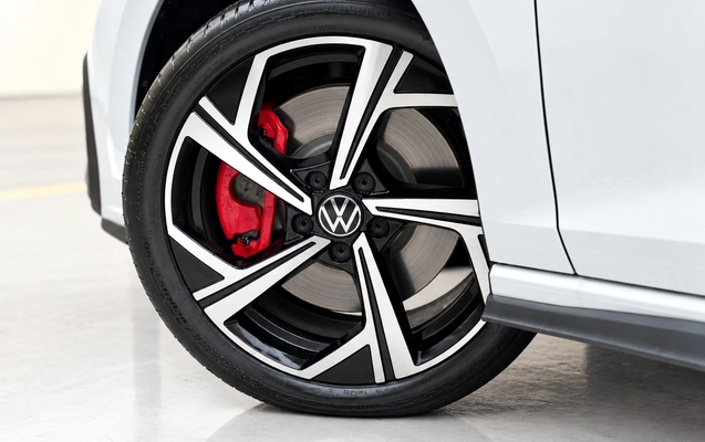 imagem-https://www.socarrao.com.br/sc-vehicle-images-prod/3628920/1789521565401-47211e4a-accd-4c07-a19c-e4ddeb5c6efb.jpg