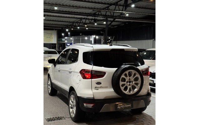 imagem-https://www.socarrao.com.br/sc-vehicle-images-prod/3629192/1788485502107-1_074525.jpg