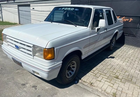 Ford F-1000 Lightning/Super 4.9i 1994 Branco — foto 1 de 3